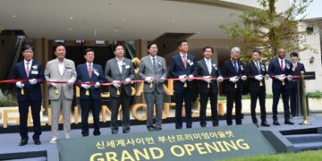 韩国釜山名牌折扣购物中心重装扩建开业