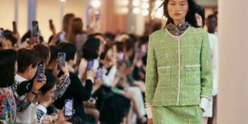 Chanel时隔18年重返香港办秀