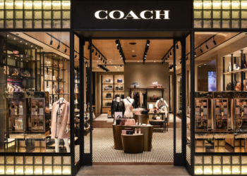 Coach母公司第一季度收入超预期破15亿美元