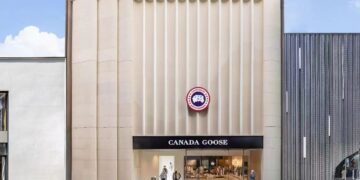 加拿大鹅第二季度大中华区收入逆势增长5.7%