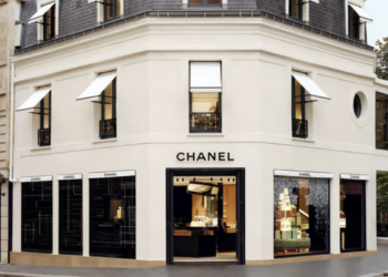 Chanel开设首家美容精品店