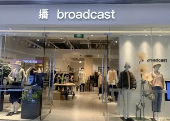 日播时尚四年来首次亏损
