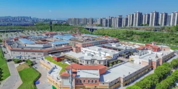 重庆FV佛罗伦萨小镇二期8月13日启动试营业