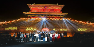 砂之船（石家庄）奥莱二期开业暨石家庄首届国际时尚周星光盛典华彩绽放